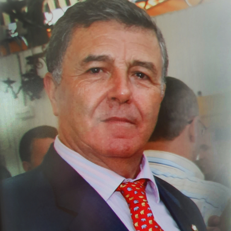 RECONOCIMIENTO A JOSÉ GARCÍA GUILLÉN