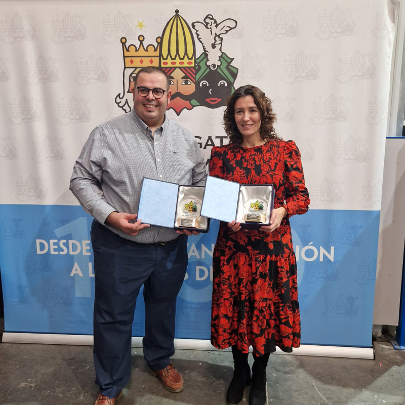 RECONOCIMIENTO POR LA COLABORACIÓN CON LA CABALGATA DE REYES DE ALCALÁ
